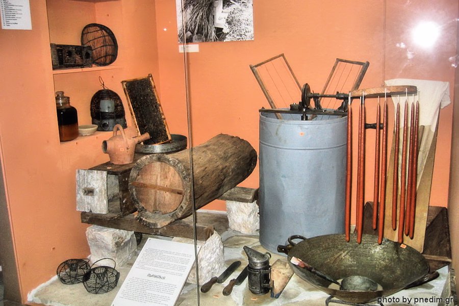 Inside and around the museum 5